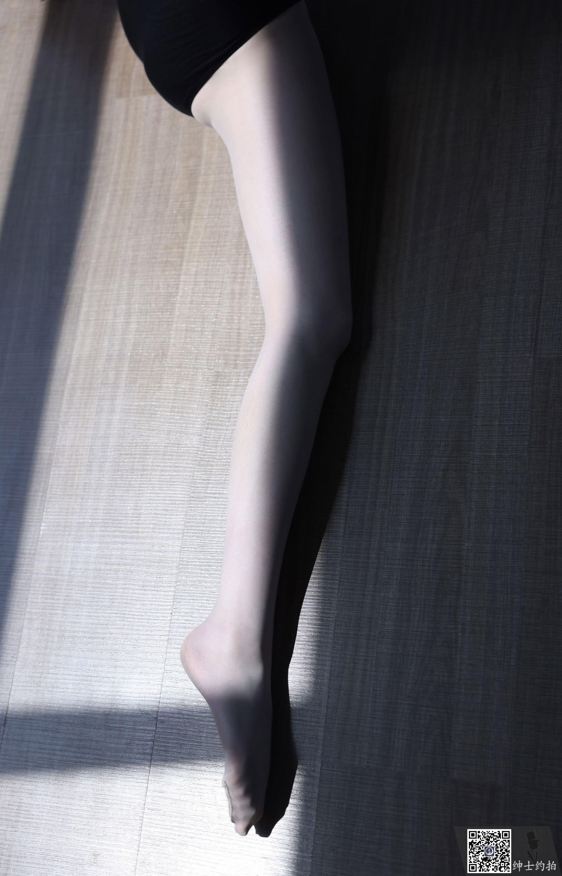 SHENSHI绅士 – SS009 姗姗